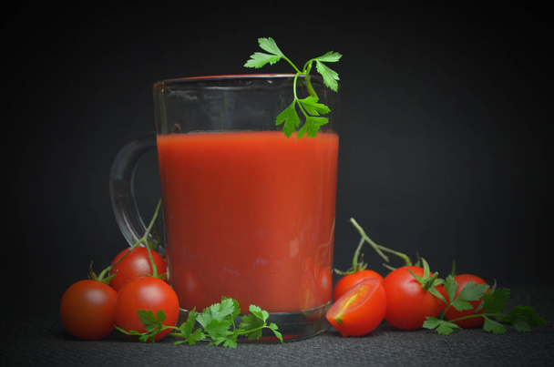 zumo de tomate fresco - Foto, Imagen
