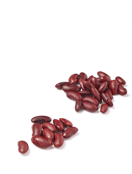 Červené fazole na bílém pozadí  - Fotografie, Obrázek