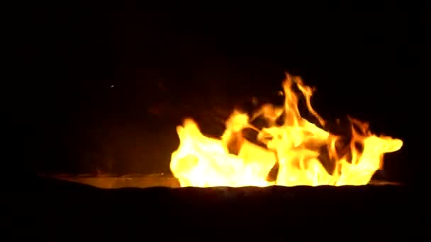 Yangın yanık içinde yavaş hareket - Video, Çekim