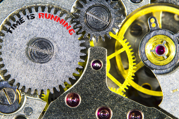 Clockwork eski mekanik yüksek çözünürlüklü kelimelerle çalışma zamanı - Fotoğraf, Görsel