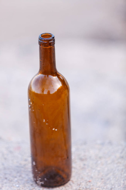 wine bottle outdoor - Foto, Imagem