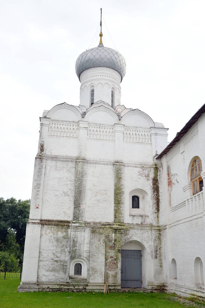 Vvedenskaya church in Saviour Priluki Monastery. - Fotoğraf, Görsel