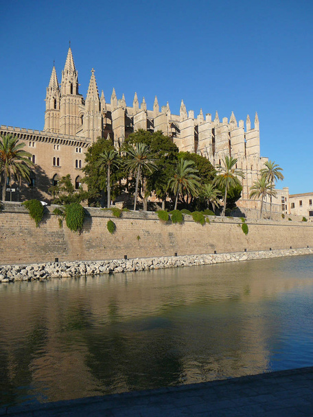 La seu cathedral in palma de mallorca - Фото, изображение