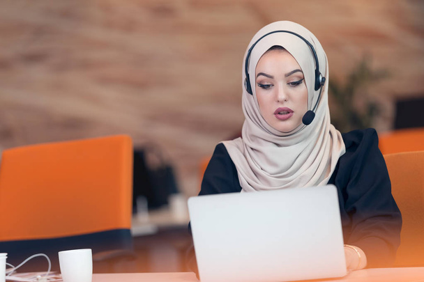 Arabic business woman working in office. - Fotó, kép