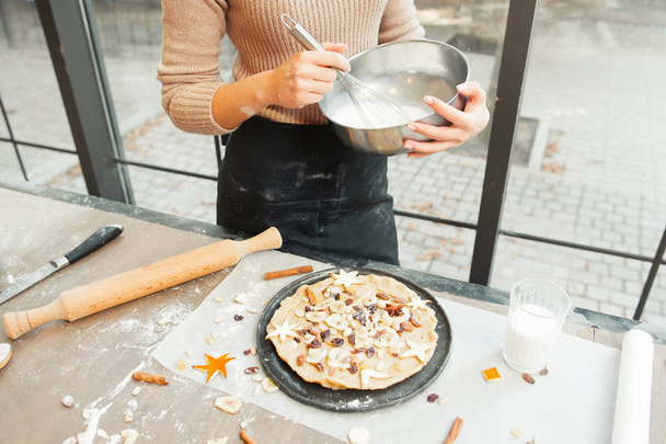 Preparing holiday pie at kitchen free space - Φωτογραφία, εικόνα
