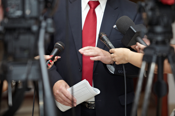 Üzleti ülésén konferencia újságírás mikrofonok - Fotó, kép