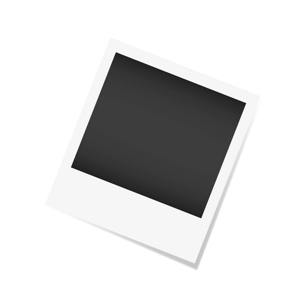 Векторная иллюстрация фоторамки. Реалистичная бумажная фотография на белом фоне с тенью
 - Вектор,изображение