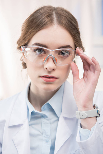 Professional female scientist   - Photo, Image