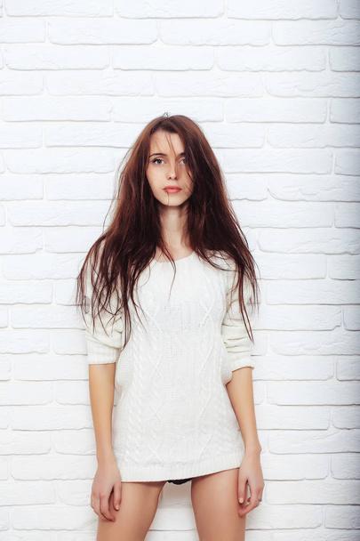 pretty woman in white sweater - Foto, Imagem