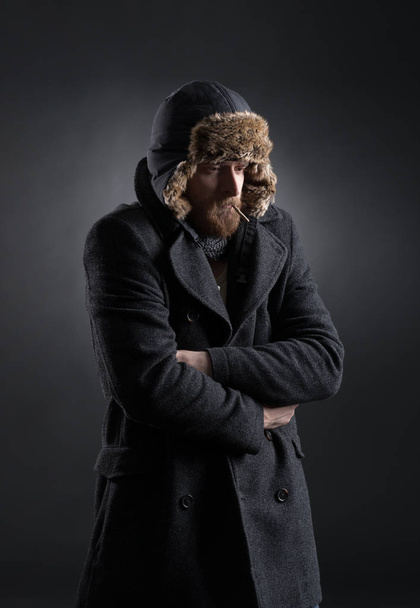 handsome man in winter clothes - Фото, зображення
