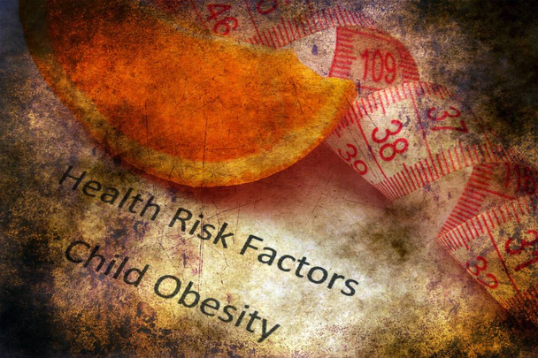 Factores de riesgo para la salud - concepto de obesidad infantil grunge
 - Foto, imagen