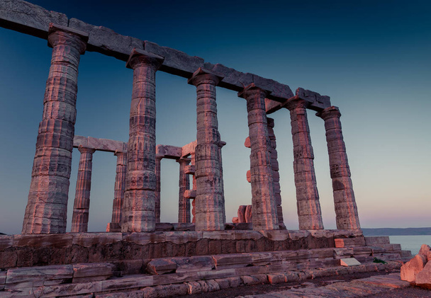 Poseidon Temple Ruins at sunset in Cape Sounion - Фото, изображение