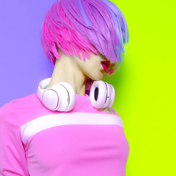 Music and love. Minimal fashion Pop Art. Vanilla color. Girl DJ. - Foto, afbeelding
