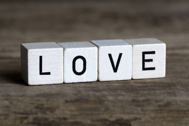 Liefde, geschreven in kubussen - Foto, afbeelding