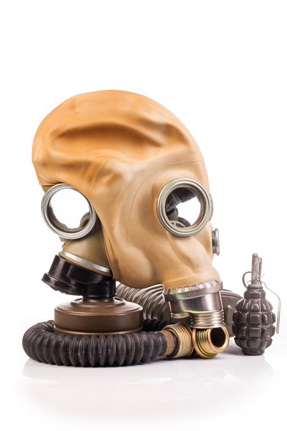 Orange gas mask  - Foto, immagini