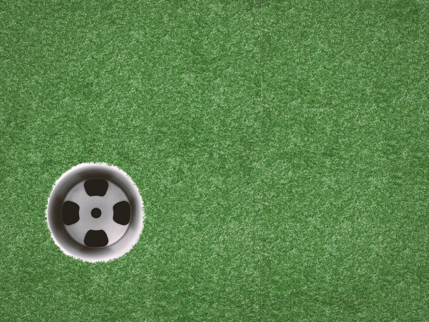 taza de golf vacía sobre césped verde vista superior
 - Foto, imagen