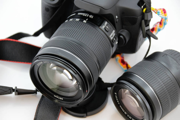 Modern reflex camera - Фото, изображение