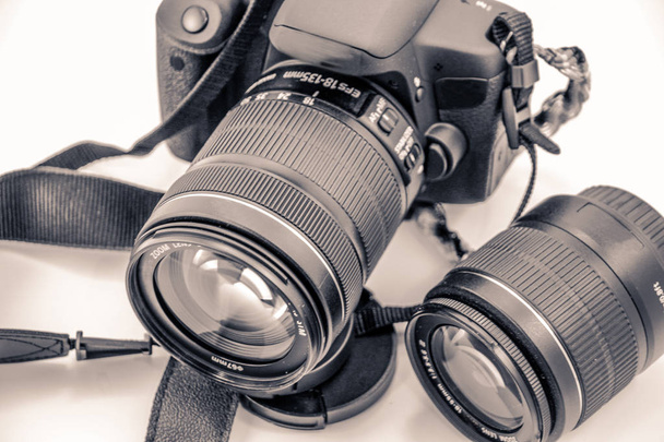 Modern reflex camera - 写真・画像