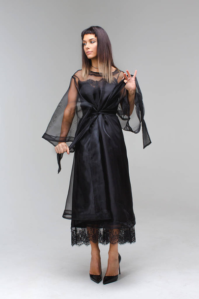 Vintage black dress - Foto, afbeelding