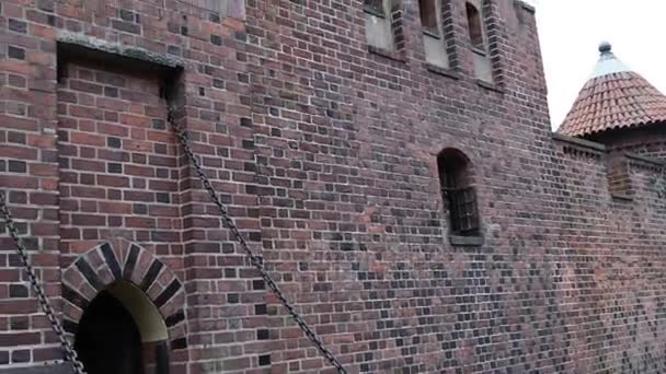Castle of Teutonic Order in Malbork is largest castle in world by surface area. It was built in Marienburg, Prussia by Teutonic Knights, in a form of an Ordensburg fortress. - Footage, Video