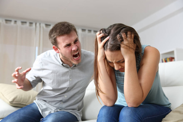 Couple arguing with husband shouting - Foto, Bild