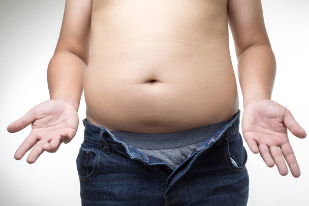 sobrepeso homem com barriga gorda
 - Foto, Imagem
