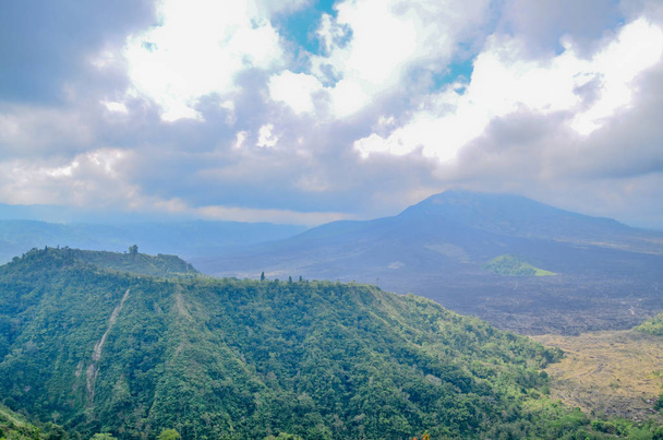Kintamani Batur Vulcano la montagna e vocalno a Bali
 - Foto, immagini