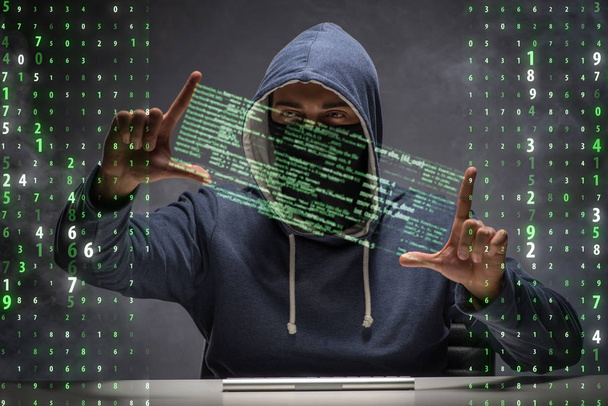 Νέος χάκερ στην έννοια της ασφάλειας δεδομένων - Φωτογραφία, εικόνα