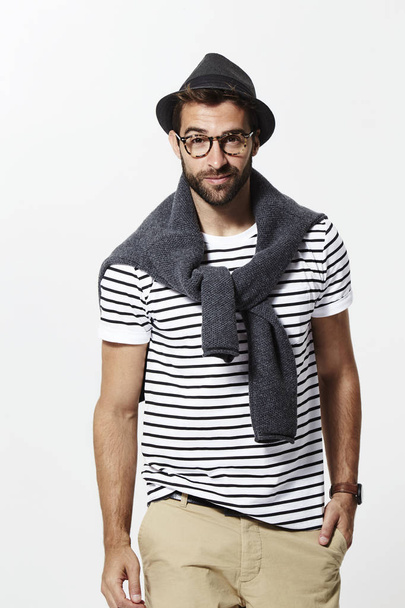 Confident man in hat and glasses - Fotografie, Obrázek