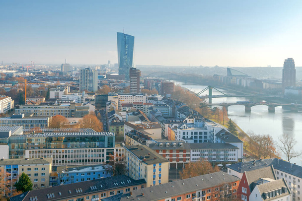 Frankfurt. A központi része a város látképe. - Fotó, kép