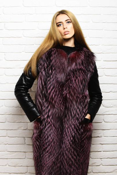 fashionable sexy woman in fur - Foto, Bild