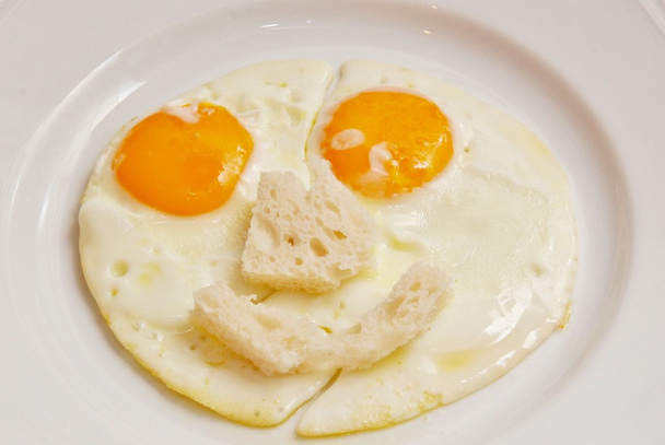 sahanda yumurta - Fotoğraf, Görsel