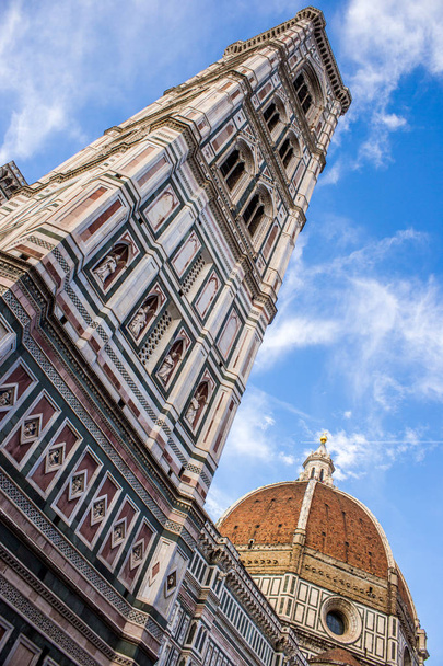 Cupola of Brunelleschi and Giotto's tower Bell in Florence, Ital - Photo, Image