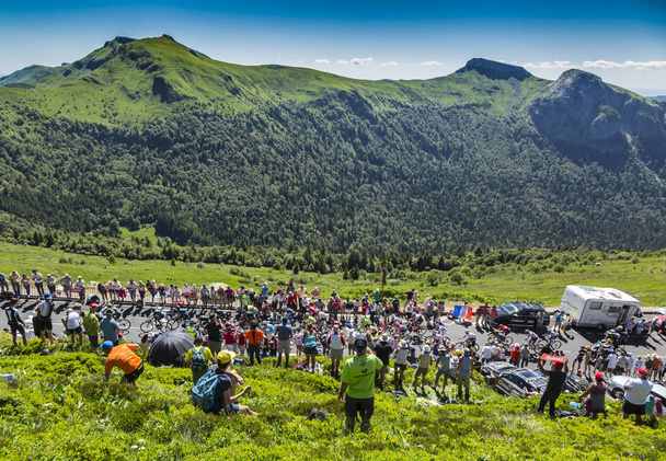 The Peloton in Mountains - Tour de France 2016 - Zdjęcie, obraz
