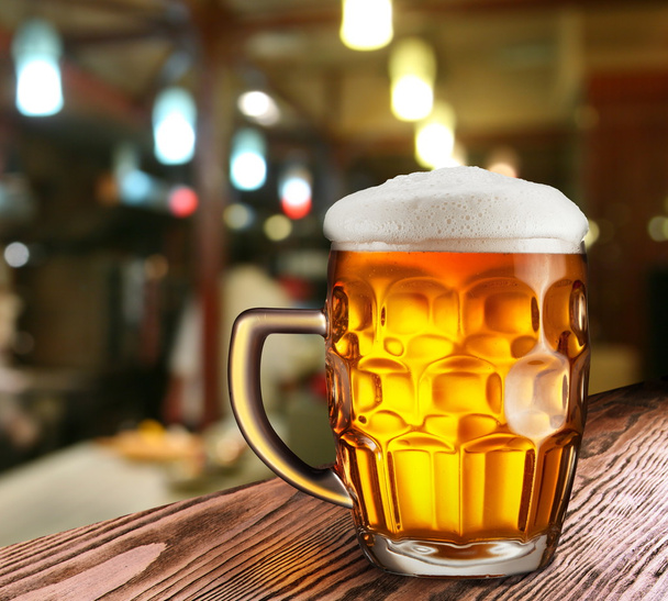 Glass of light beer - Foto, imagen