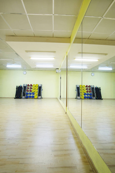 intérieur d'une salle de fitness - Photo, image