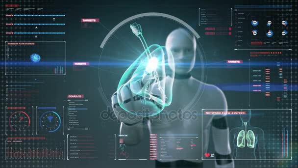 Robot, cyborg, digitális kijelzővel, forgó emberi tüdő, pulmonalis diagnosztika megható. X-ray kép. orvosi technológia. - Felvétel, videó