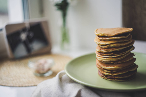 pila di deliziosi pancake
 - Foto, immagini