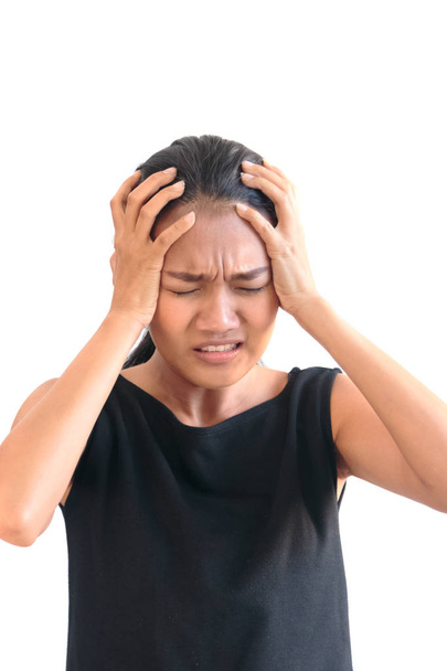 Stress asiatique femme ayant une migraine / maux de tête tenant sa tête
 - Photo, image