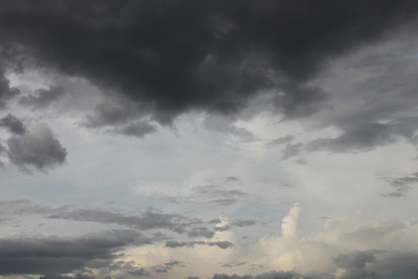 雨の雲 - 写真・画像