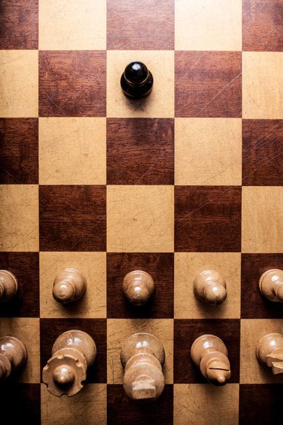 Racismo de ajedrez
 - Foto, Imagen