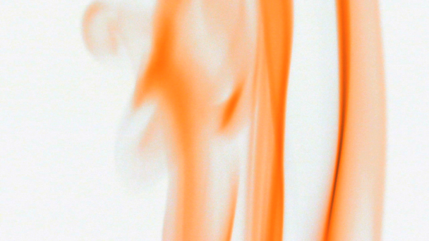 Fluide coloré au ralenti sur fond blanc
 - Séquence, vidéo
