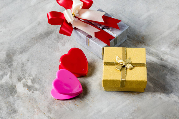 Roses and a hearts on board, Valentines Day background, wedding  - Valokuva, kuva