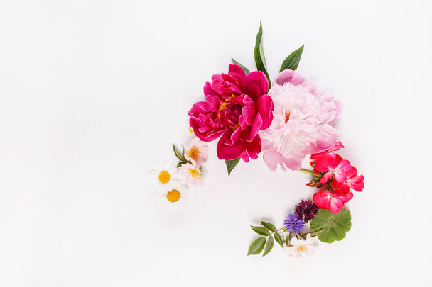 beautiful flowers composition  - Foto, Imagen