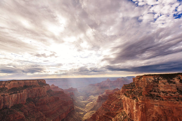 Paesaggi pittoreschi del Grand Canyon
 - Foto, immagini