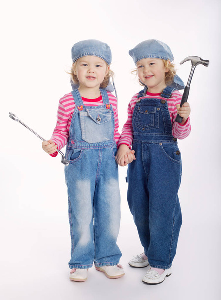 two twin girls are ready to work - Valokuva, kuva