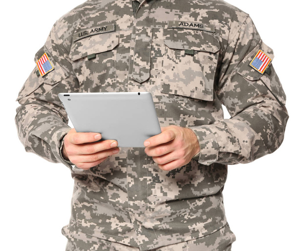 Soldier with tablet computer - 写真・画像