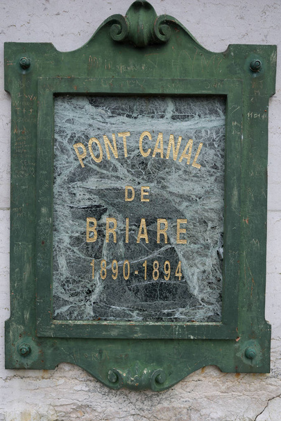 Commemorative plate about the Briare aqueduct - Photo, Image