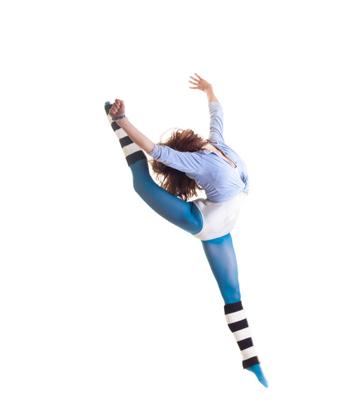 Bailarina de ballet moderna bailando sobre el fondo blanco del estudio
 - Foto, Imagen