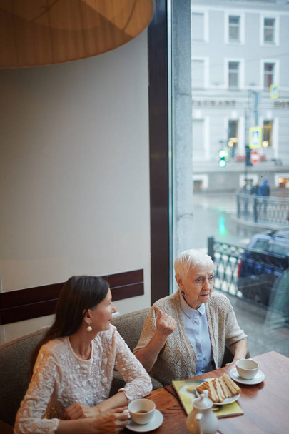 Starší ženy v kavárně - Fotografie, Obrázek